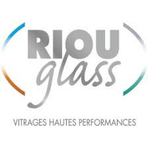 Riou Glass